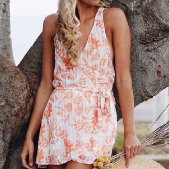 MorrisDay Dresses & Skirts - Tropical Heat Mini Dress